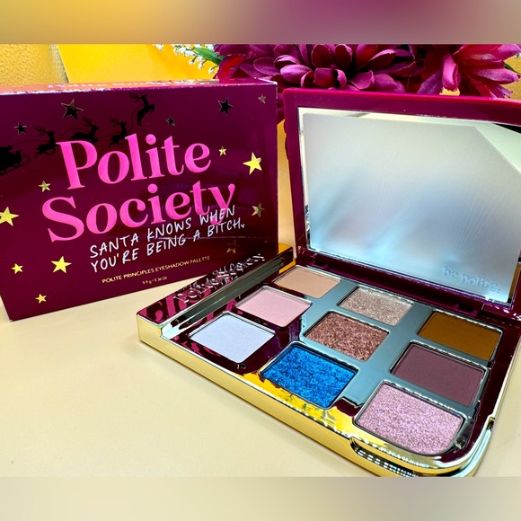 Nib polite society SANTA KNOWs 😉 eyeshadow palette - Picture 1 of 6